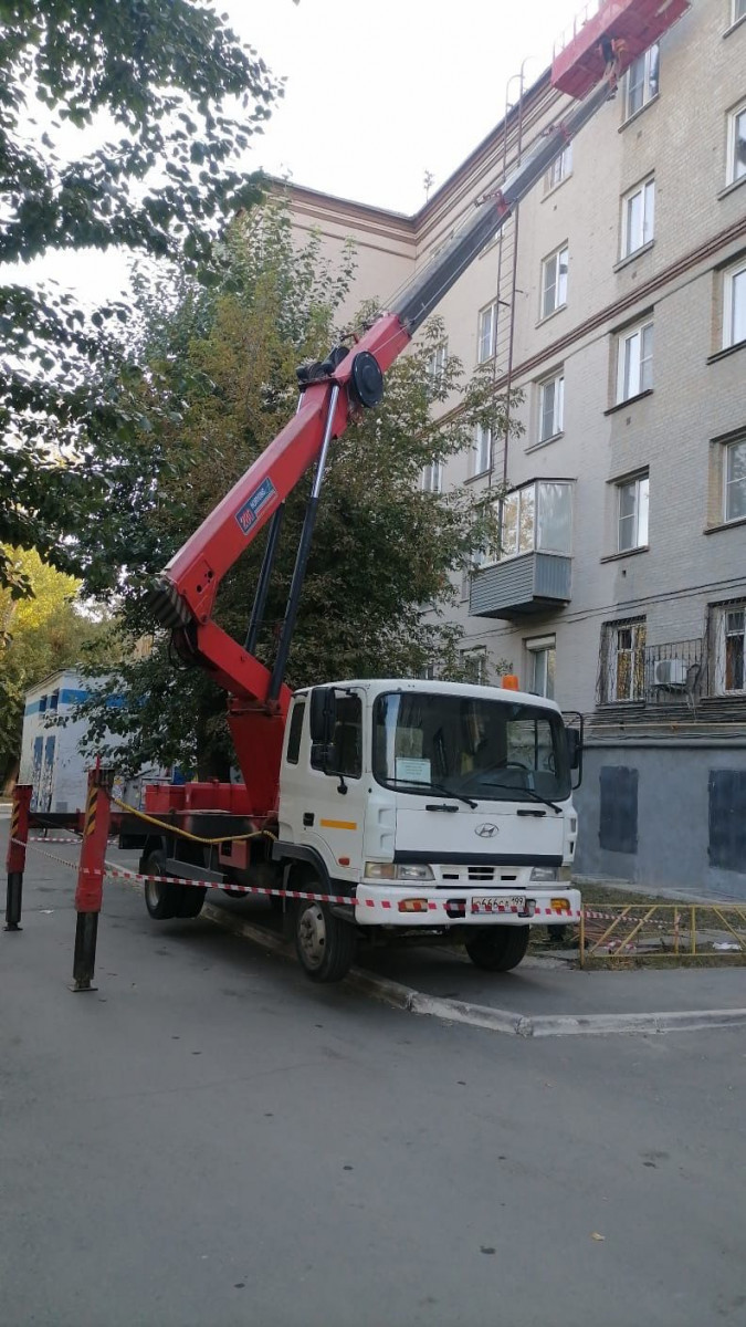 Разгрузка машины автокраном со стропальщиками в Ярославле недорого